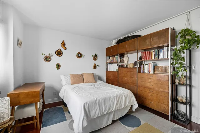 $549,999 | 33-65 14th Street, Unit 11A | Astoria