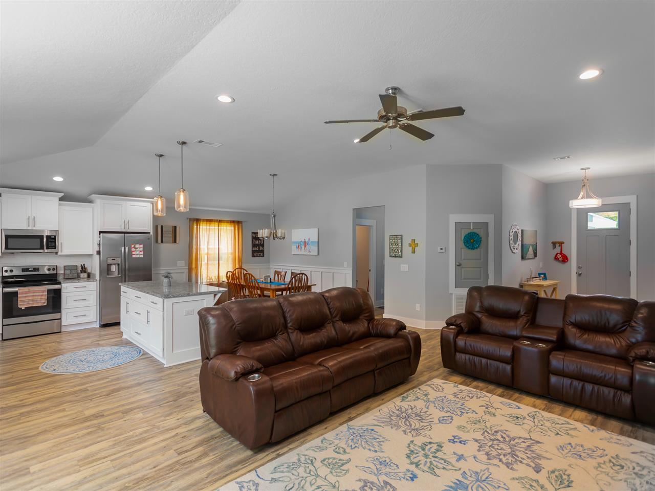 7797 Vonnie Tolbert Road Navarre, FL 32566 - Photo 6 of 20 Gallery Image 6