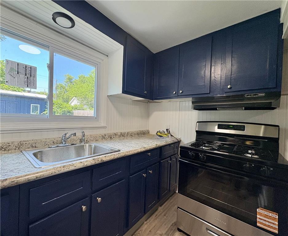 594 East Madison Street Rochester, PA 15074 - Photo 10 of 16