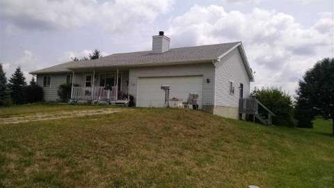 9585 Ridge Highway Britton, MI 49229 - Photo 3 of 14 20416206-2.JPG