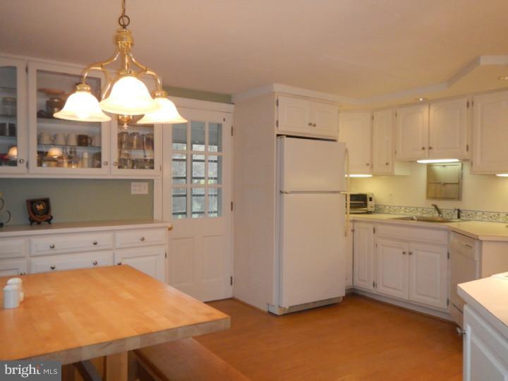 540 Boot Road West Chester, PA 19380 - Photo 6 of 20 Kitchen