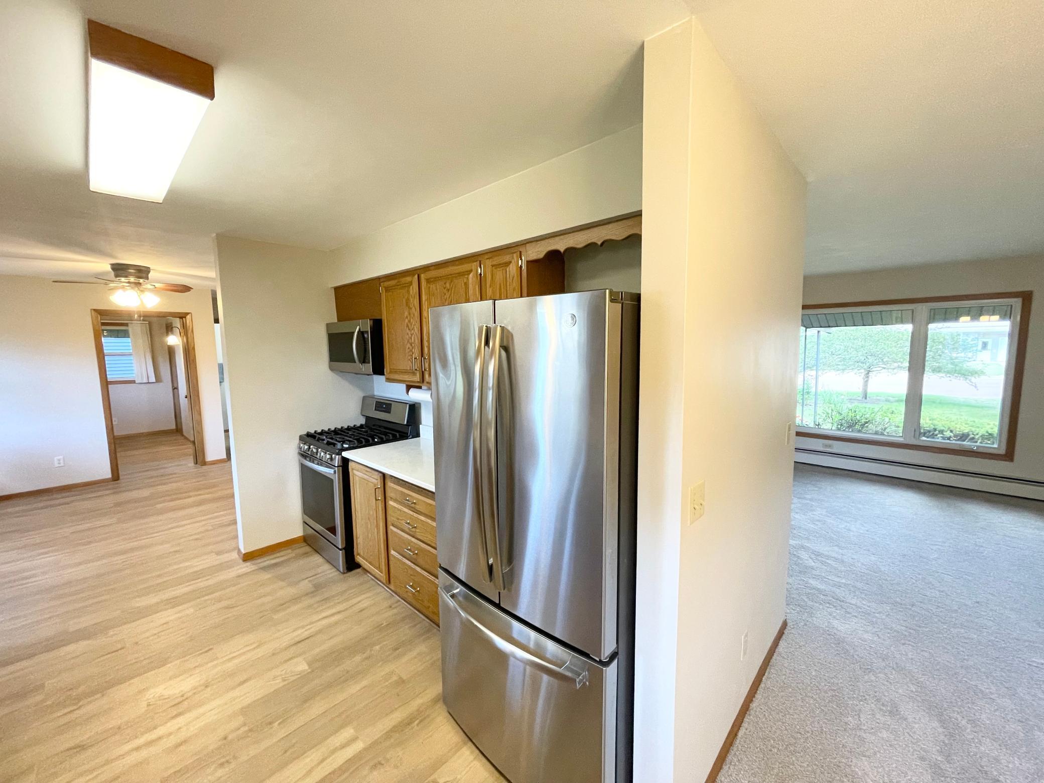 403 South Paffrath Avenue Springfield, MN 56087 - Photo 17 of 63