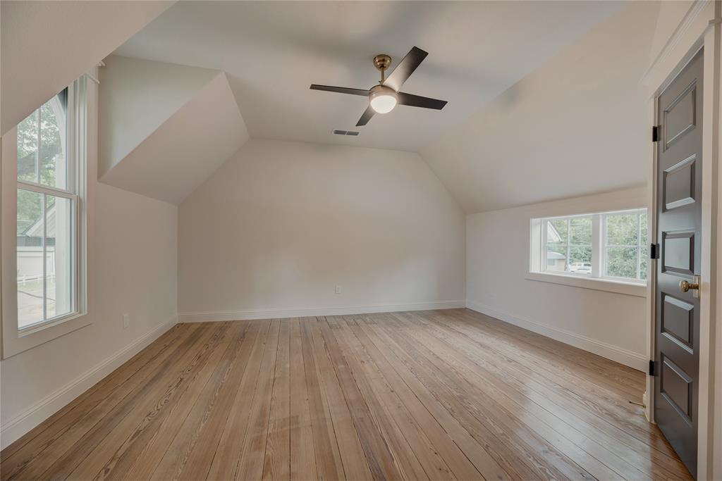 300 East Division Street Pilot Point, TX 76258 - Photo 34 of 40