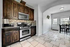 $1,500 | 7006 Millrace Drive, Unit A, Austin, TX 78724
