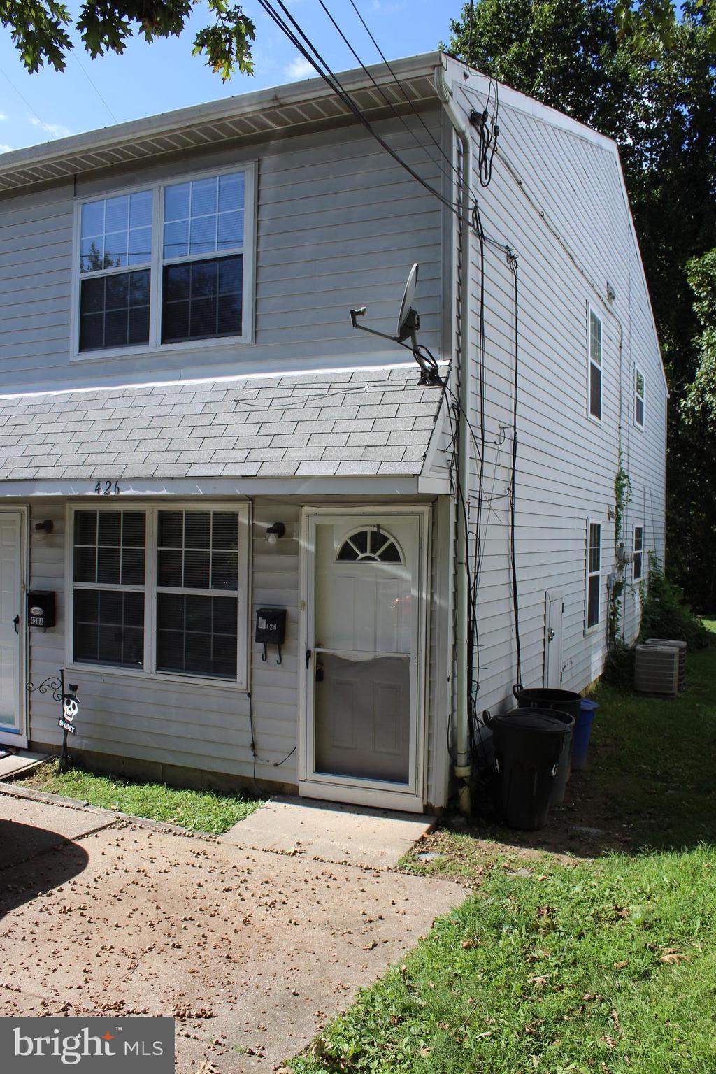 426 Harmon Road, Unit 2 Philadelphia, PA 19128 - Photo 2 of 13