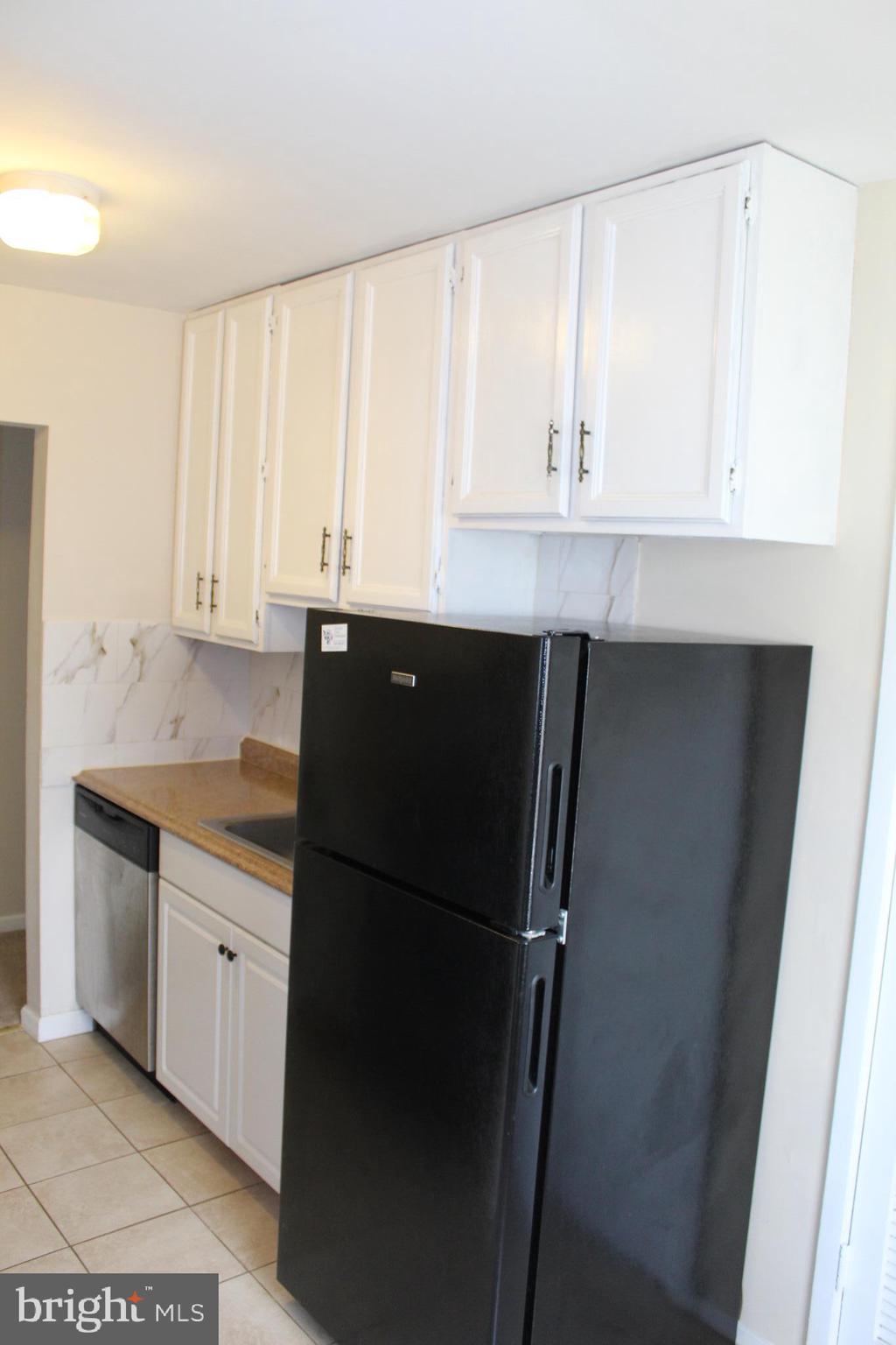 426 Harmon Road, Unit 2 Philadelphia, PA 19128 - Photo 6 of 13