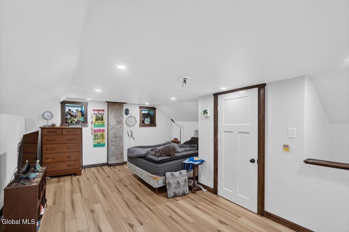 586-592 Starr Road Ravena, NY 12143 - Photo 24 of 55 44-DSC00148