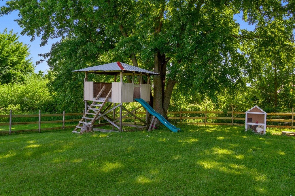 4554 Snodgrass Road Ontario, OH 44903 - Photo 14 of 38 Gallery Image 14