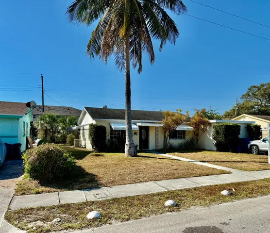 $345,000 | 137 West 34th Street, Riviera Beach, FL 33404