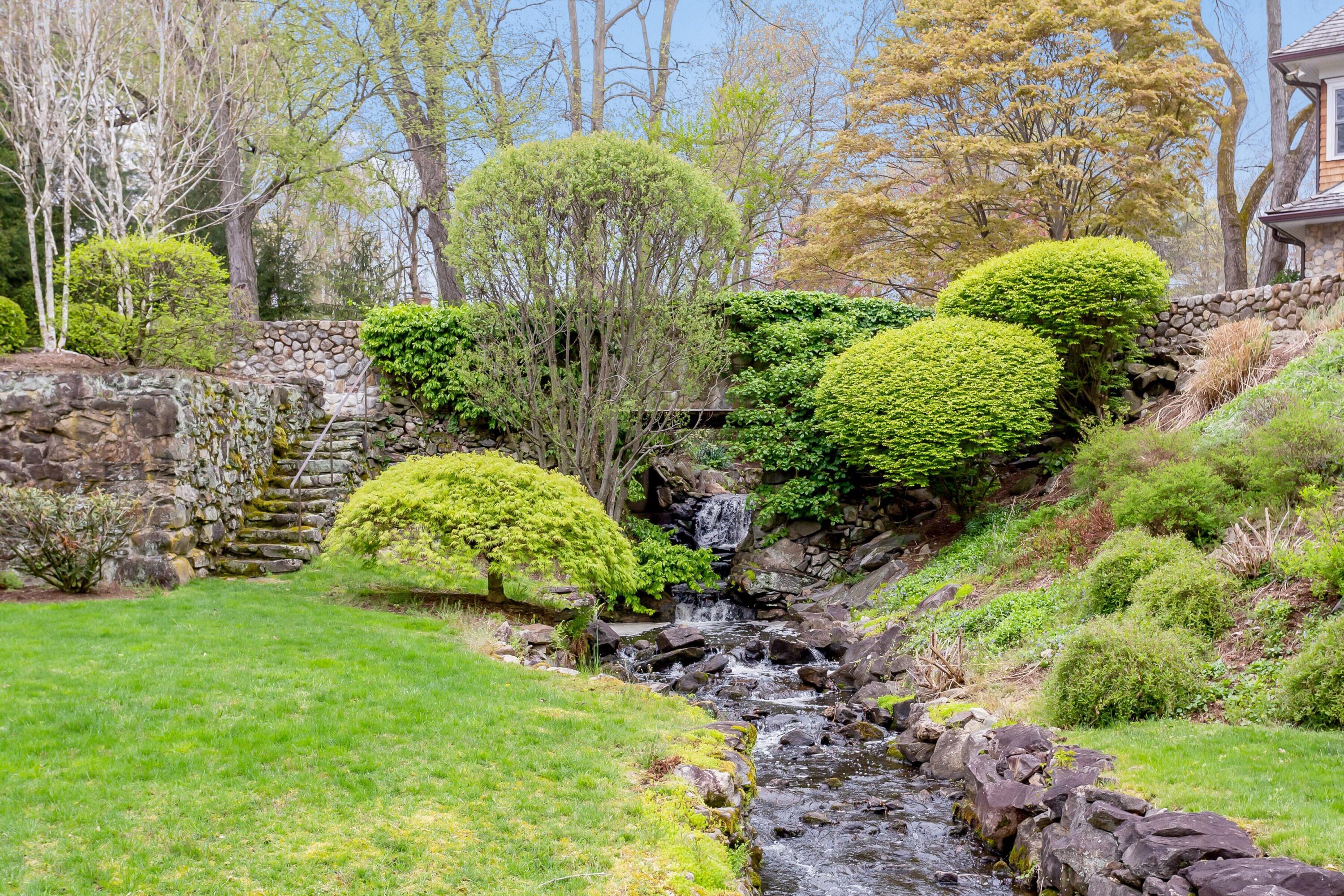 20 Driftway Lane Darien, CT 06820 - Photo 64 of 76 62