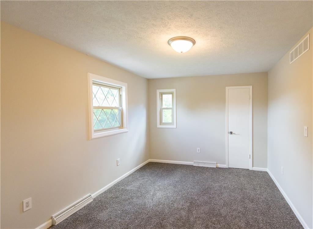 2032 Taylor Road Columbus, IN 47203 - Photo 16 of 23 Gallery Image 16