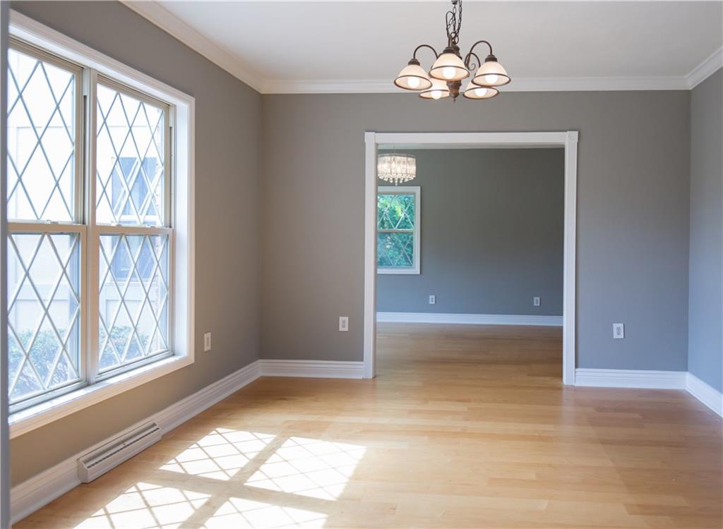 2032 Taylor Road Columbus, IN 47203 - Photo 6 of 23 Gallery Image 6