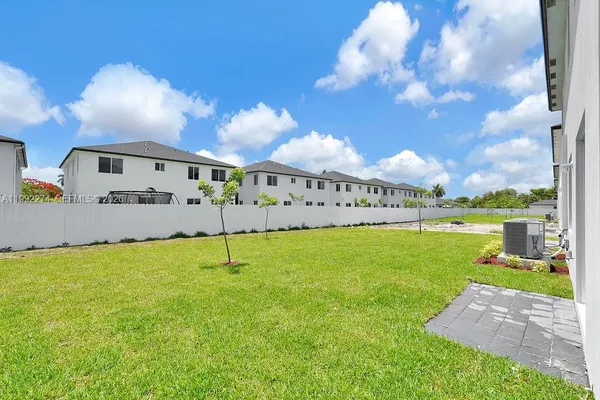 $629,990 | 22445 Southwest 125th Avenue, Unit 18A, Miami, FL 33170