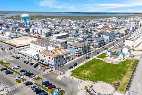 $745,000 | 23 39th Street, Unit B, Sea Isle City, NJ 08243