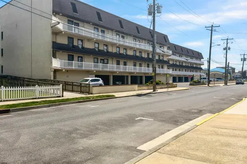 $745,000 | 23 39th Street, Unit B, Sea Isle City, NJ 08243