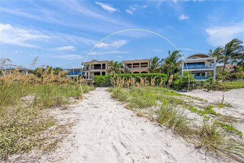 $10,950,000 | 801 North Shore Drive, Anna Maria, FL 34216