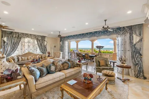 $10,950,000 | 801 North Shore Drive, Anna Maria, FL 34216