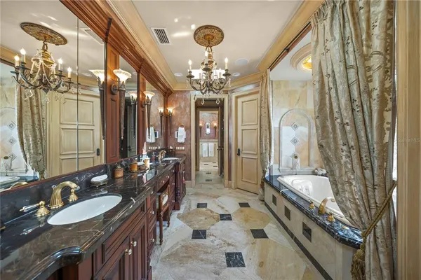$10,850,000 | 801 North Shore Drive, Anna Maria, FL 34216