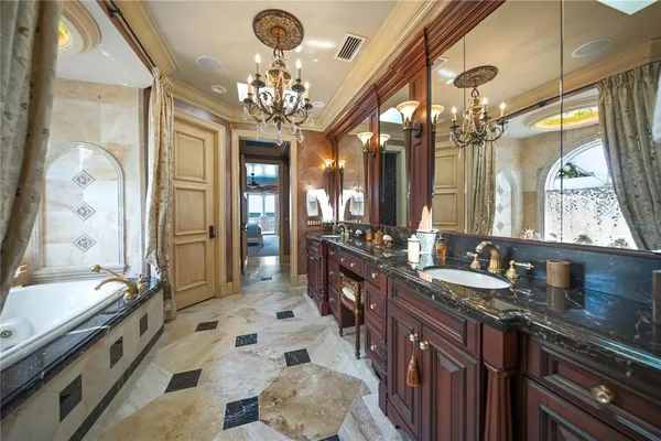 $10,850,000 | 801 North Shore Drive, Anna Maria, FL 34216