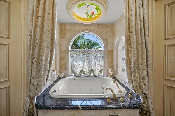 $10,850,000 | 801 North Shore Drive, Anna Maria, FL 34216