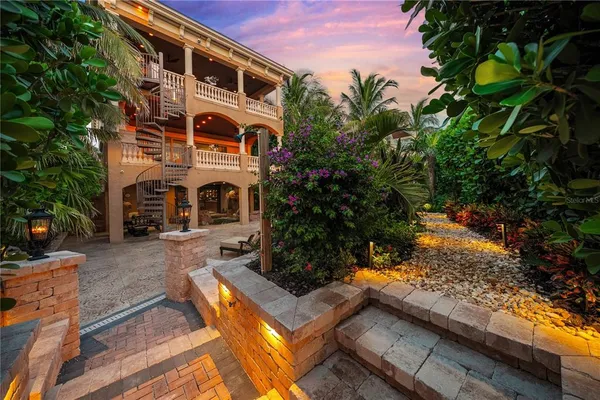 $10,850,000 | 801 North Shore Drive, Anna Maria, FL 34216