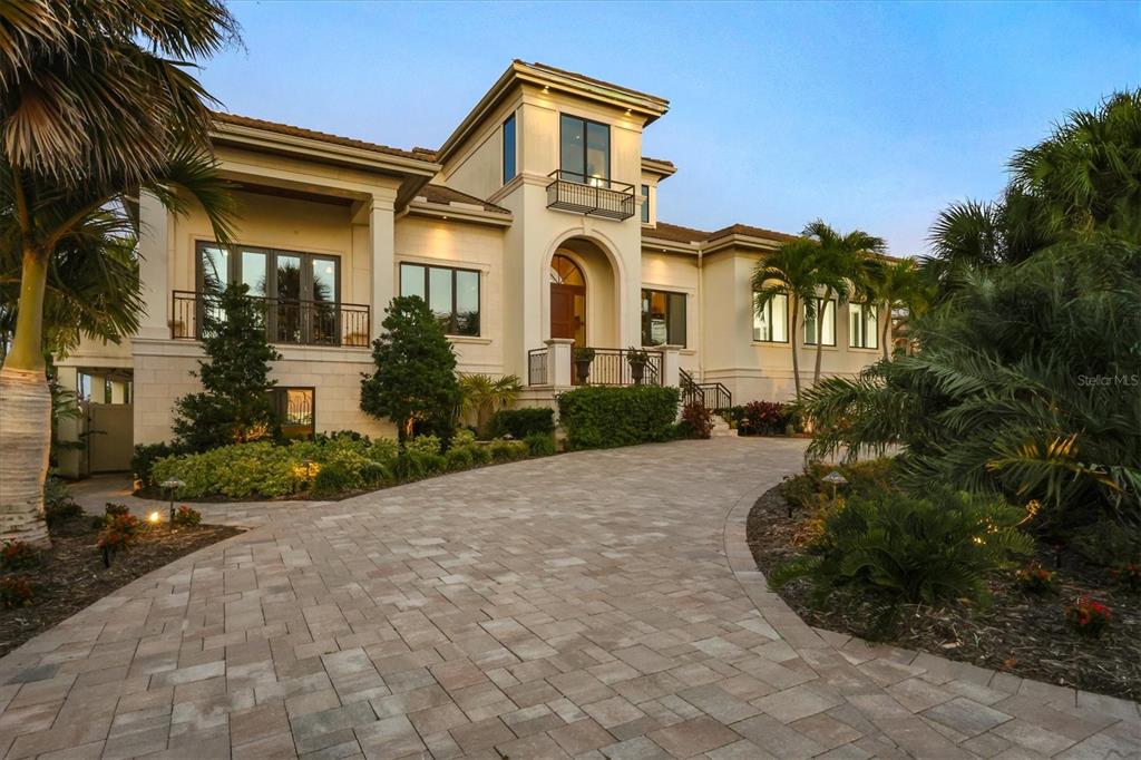 3210 Casey Key Road Nokomis, FL 34275 - Photo 17 of 77 a front view of a house