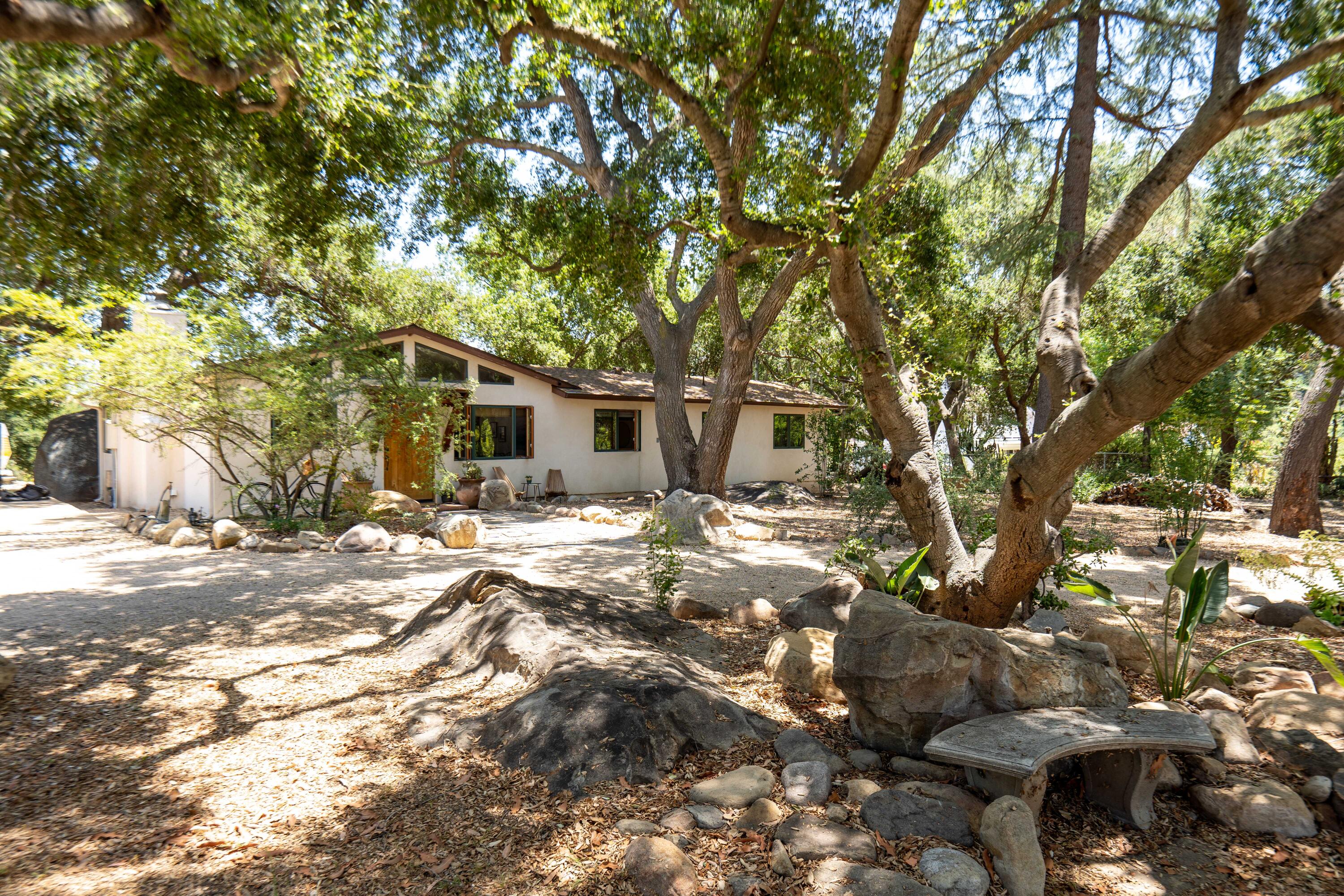 12436 Sisar Road Ojai, CA 93023 - Photo 3 of 19 Front Driveway & Yard 2