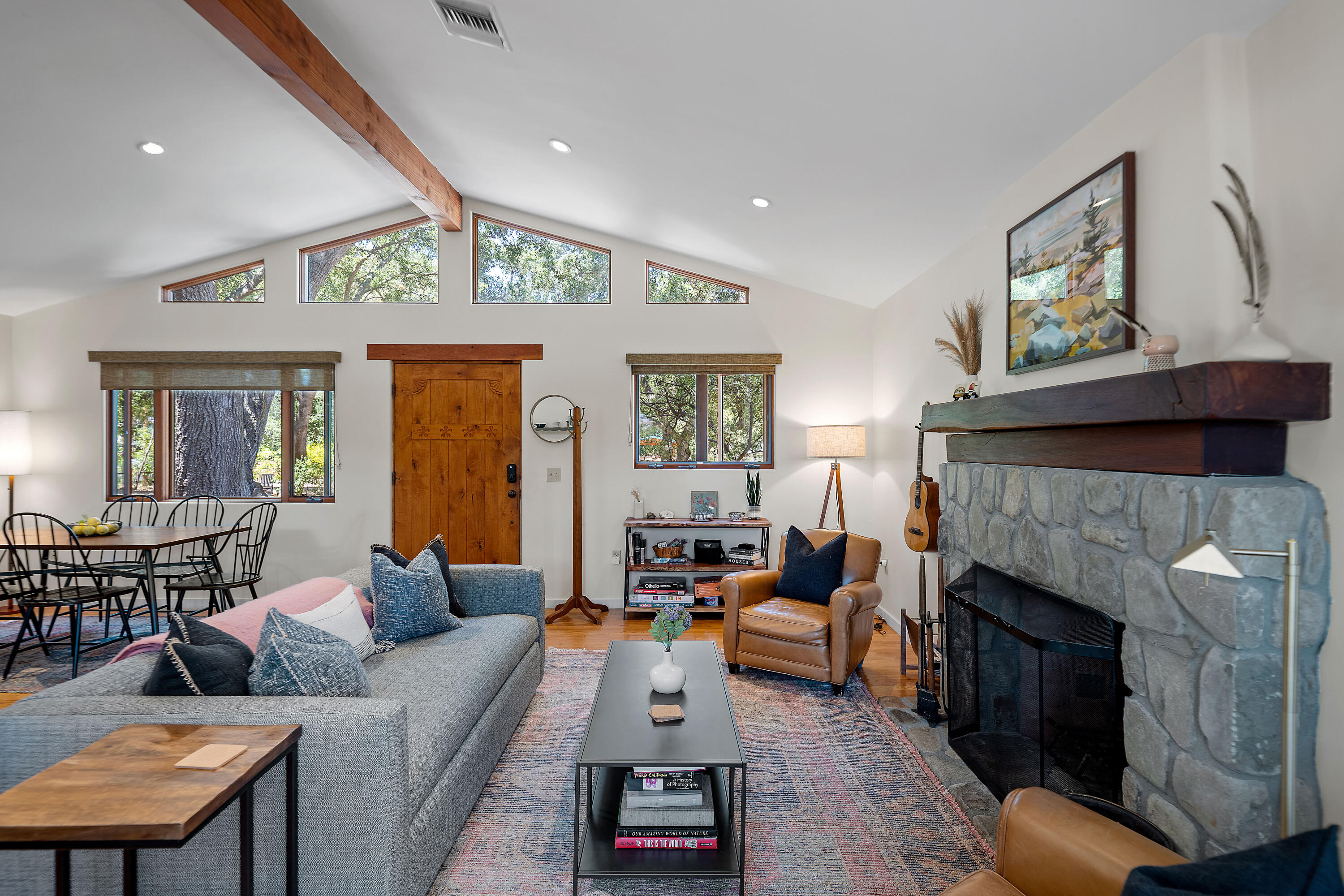 12436 Sisar Road Ojai, CA 93023 - Photo 6 of 19 Family Area/Great Room