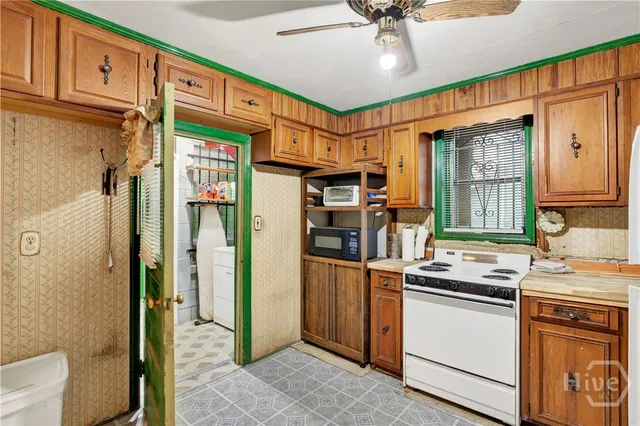 $200,000 | 2205 Ogeechee Road, Savannah, GA 31415