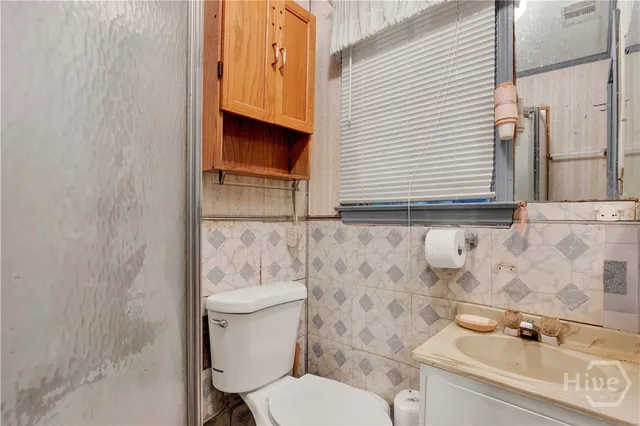 $200,000 | 2205 Ogeechee Road, Savannah, GA 31415