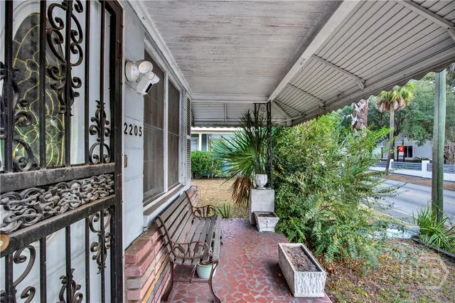 $200,000 | 2205 Ogeechee Road, Savannah, GA 31415