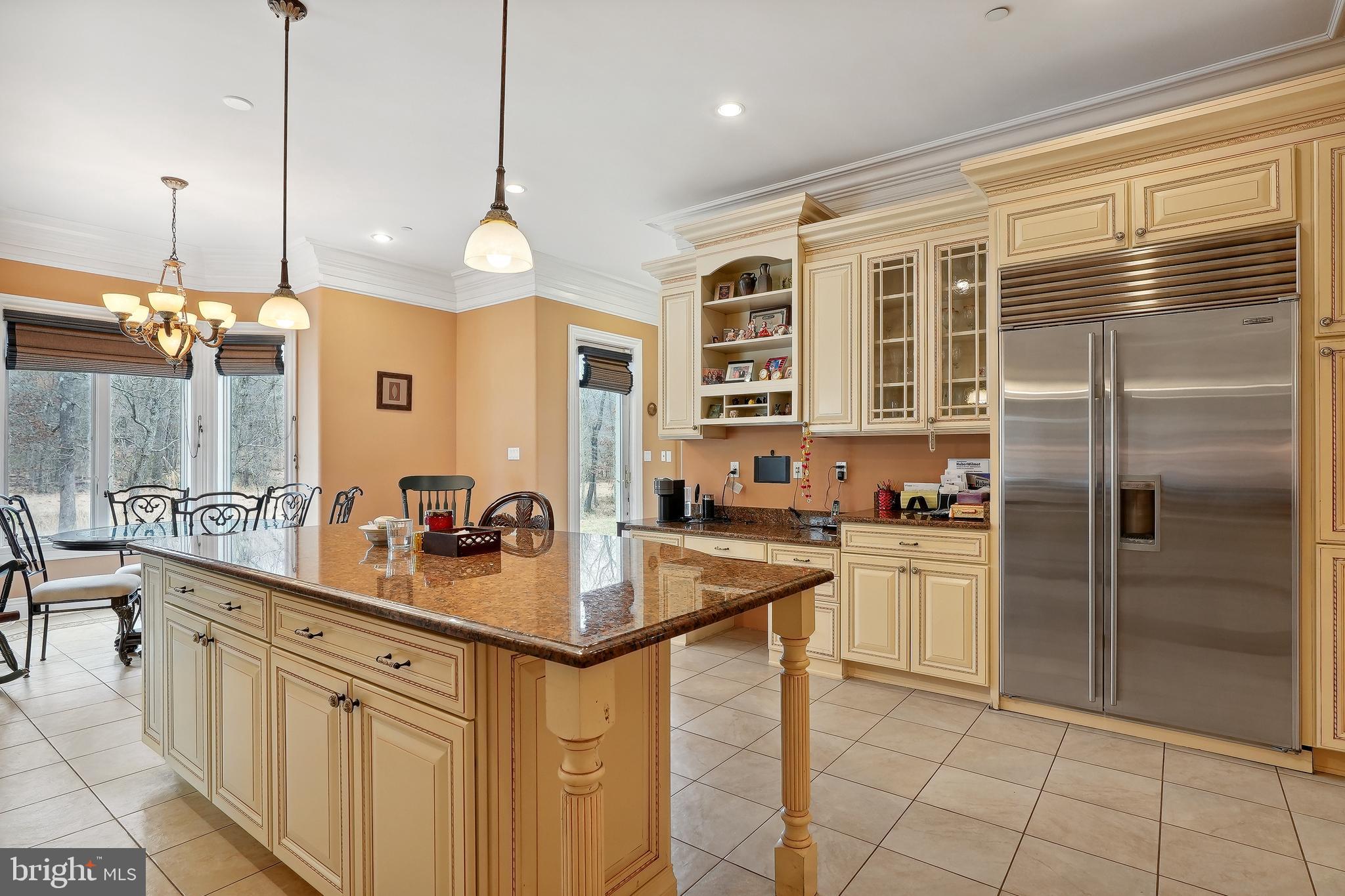 11704 Centurion Way Potomac, MD 20854 - Photo 26 of 93 Gourmet Kitchen