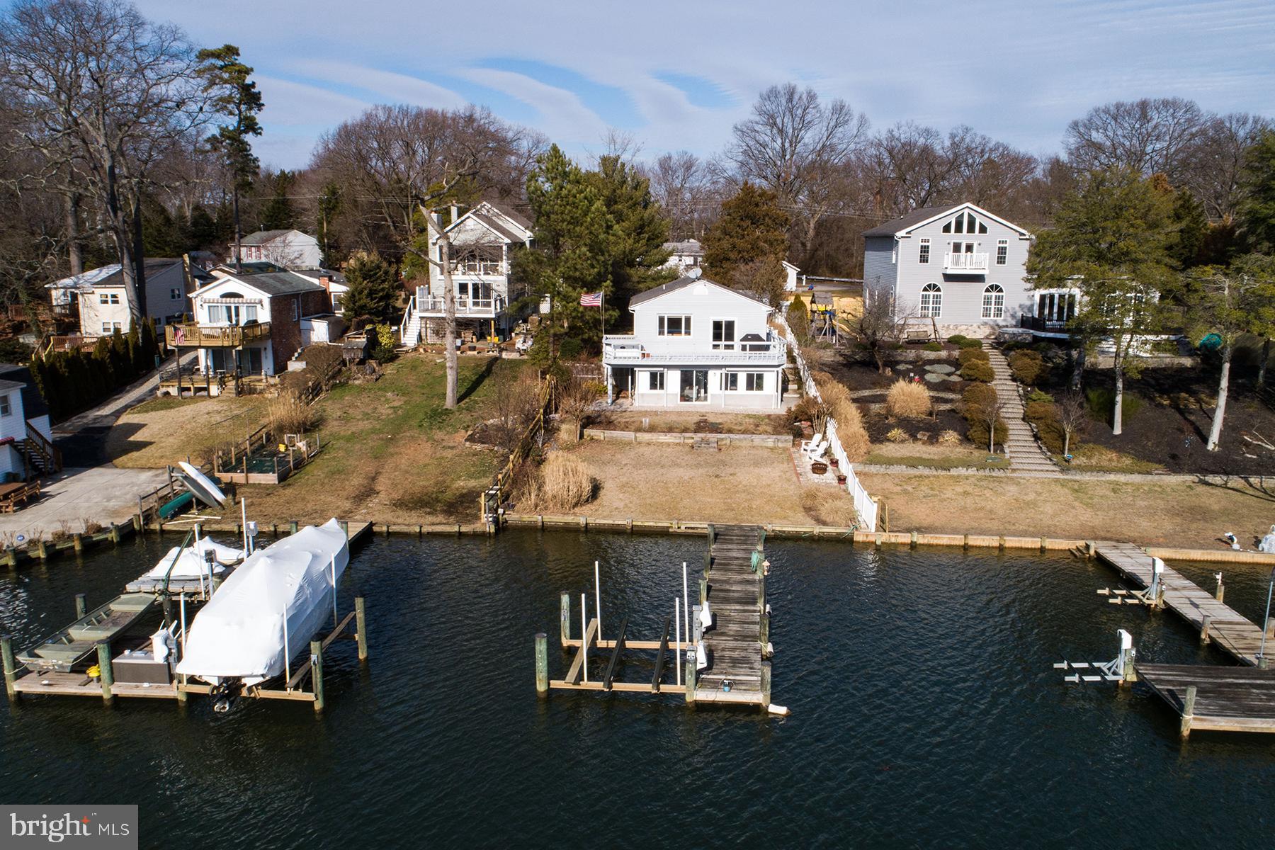 1253 Magothy Road Pasadena, MD 21122 - Photo 4 of 49 Great backyard leading to the pier