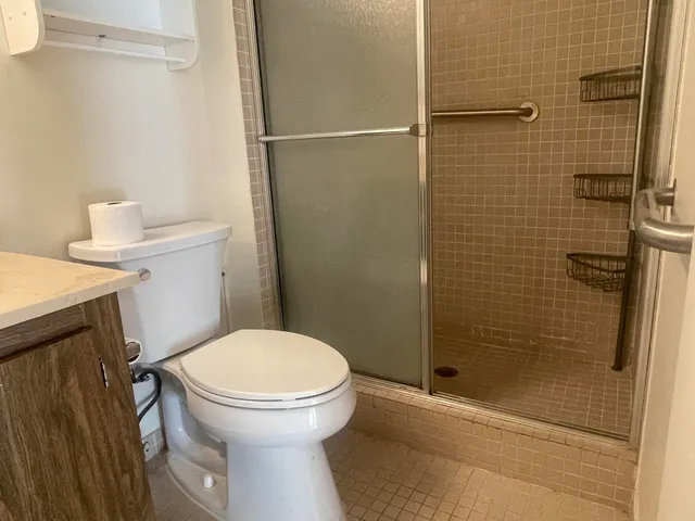 $1,650 | 83 Capri B, Unit B, Delray Beach, FL 33484