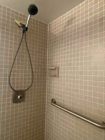 $1,650 | 83 Capri B, Unit B, Delray Beach, FL 33484