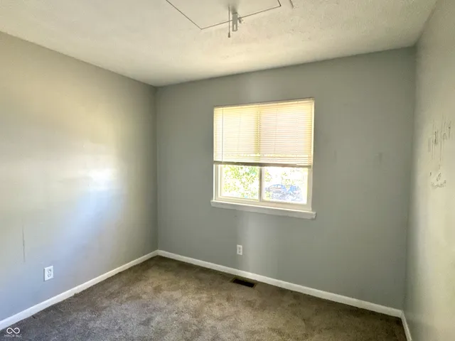 $189,750 | 5813 Somers Drive, Indianapolis, IN 46237