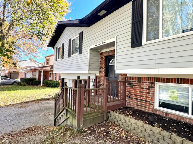 $189,750 | 5813 Somers Drive, Indianapolis, IN 46237