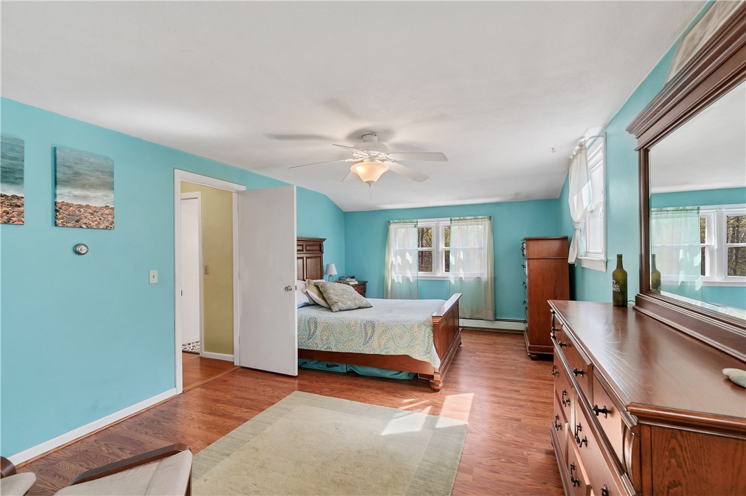 319 Ray Avenue Woonsocket, RI 02895 - Photo 6 of 13