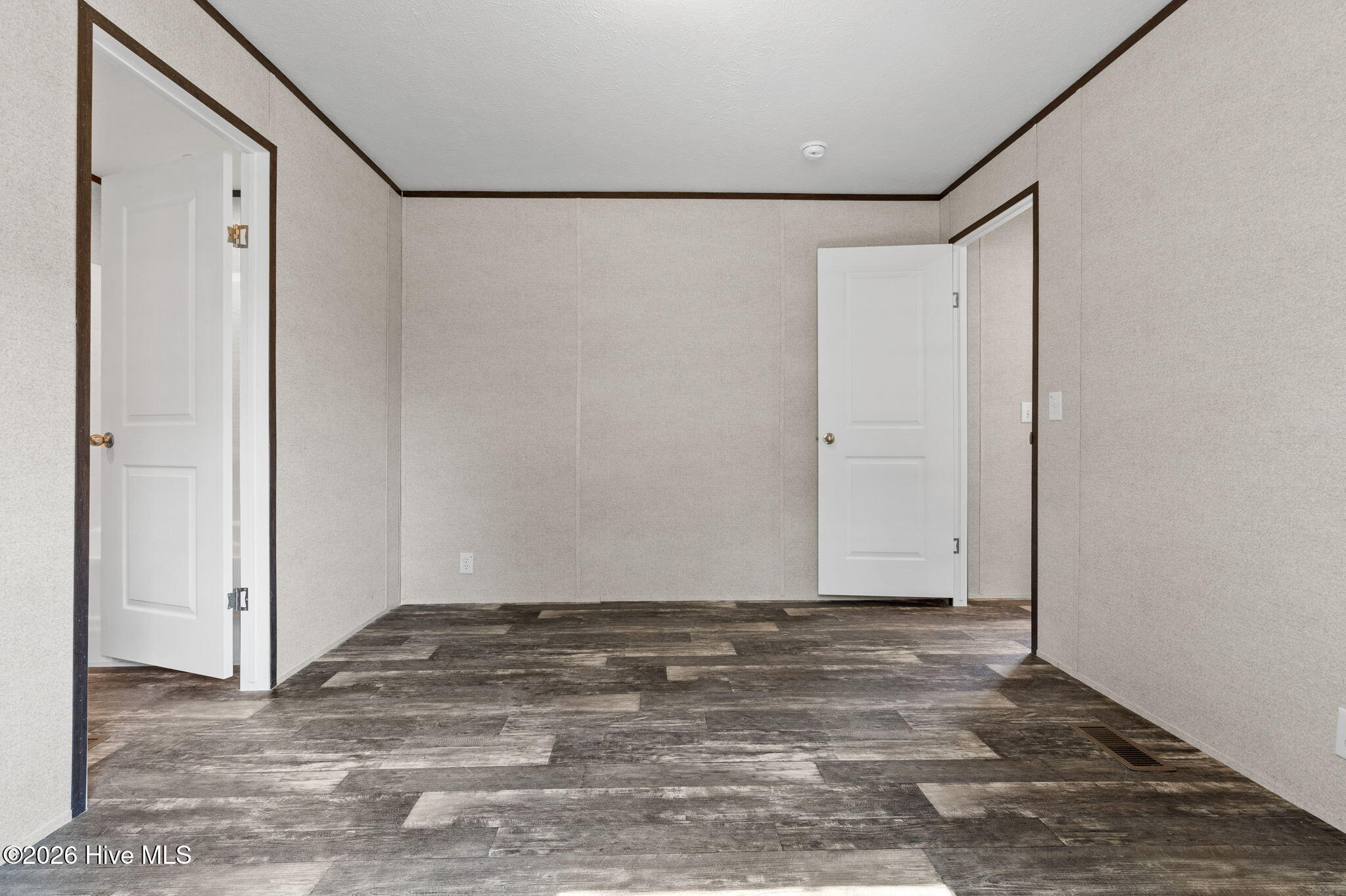 1396 Stanley Road Southwest Supply, NC 28462 - Photo 11 of 27 18-web-or-mls-cammediallc.com-13