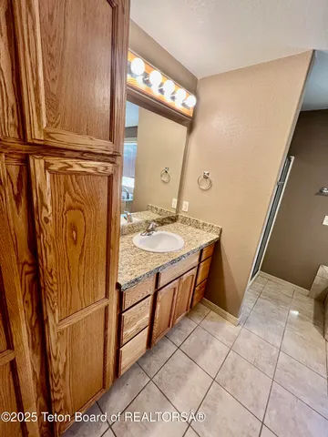 $695,000 | 233 Butte Star Valley Ranch, Thayne, WY 83127