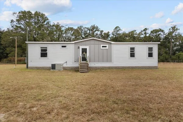 $349,000 | 4754 Southwest 10th Street, Bell, FL 32619
