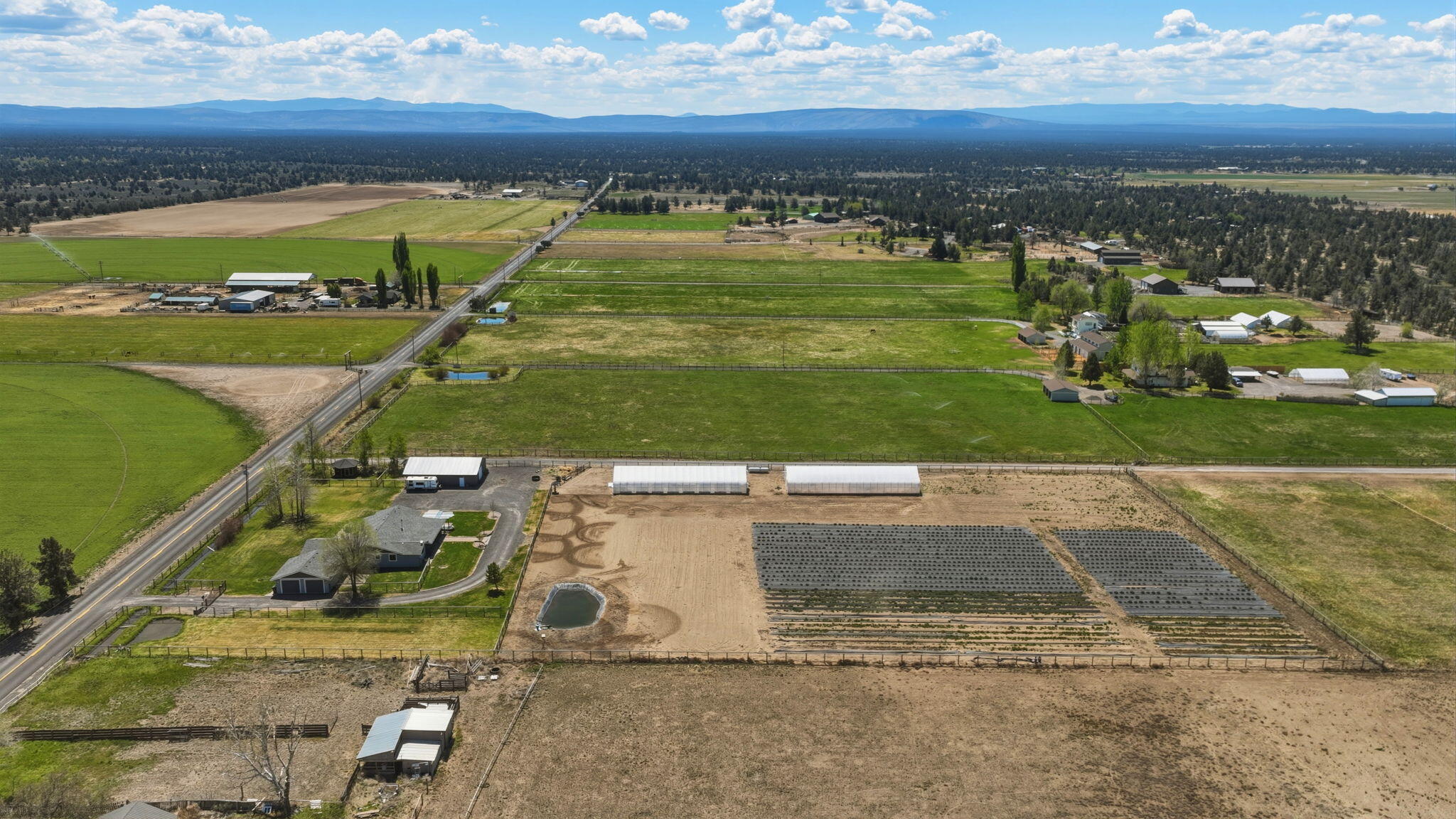 26345 Walker Road Bend, OR 97701 - Photo 72 of 98 68-web-or-mls-Riley_Visuals_010