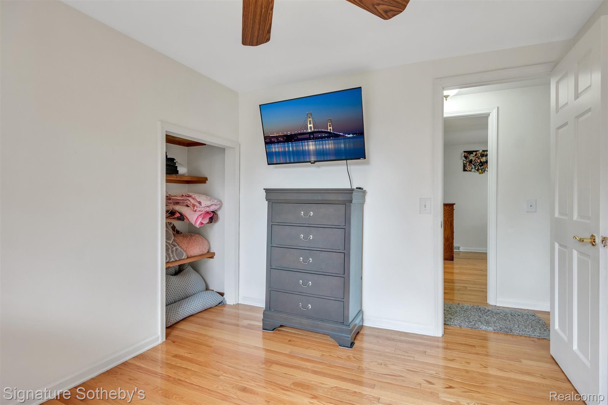 9514 Andersonville Road Clarkston, MI 48346 - Photo 23 of 49 23-9514 Andersonville Rd-Windowstill-Real-Estate-Photography-22.jpg