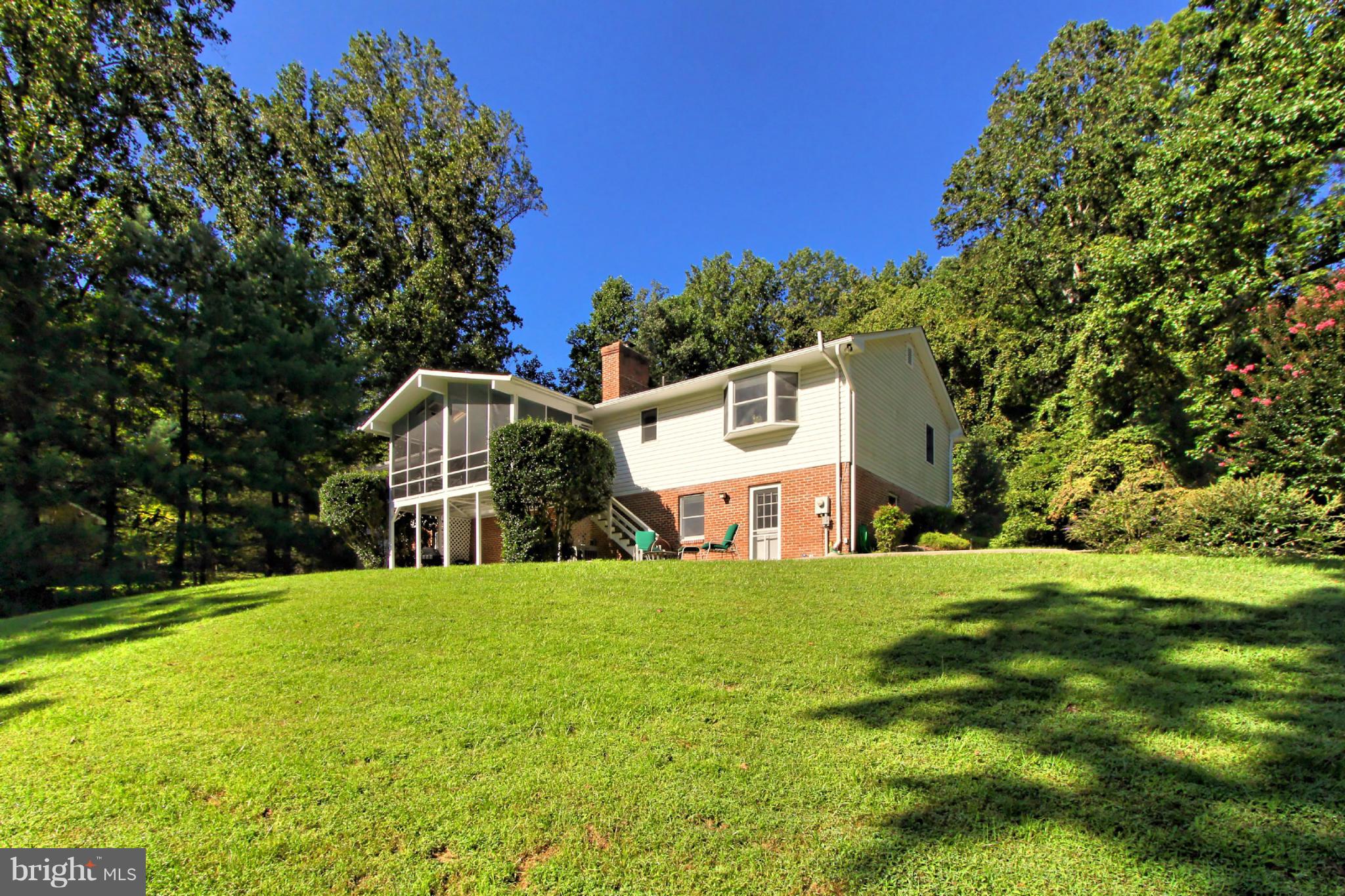 7613 Maple Branch Road Clifton, VA 20124 - Photo 22 of 29 Rear View of Home