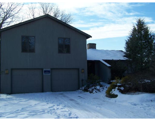 175 Sagamore Road Seekonk, MA 02771 - Photo 1 of 4 Gallery Image 1