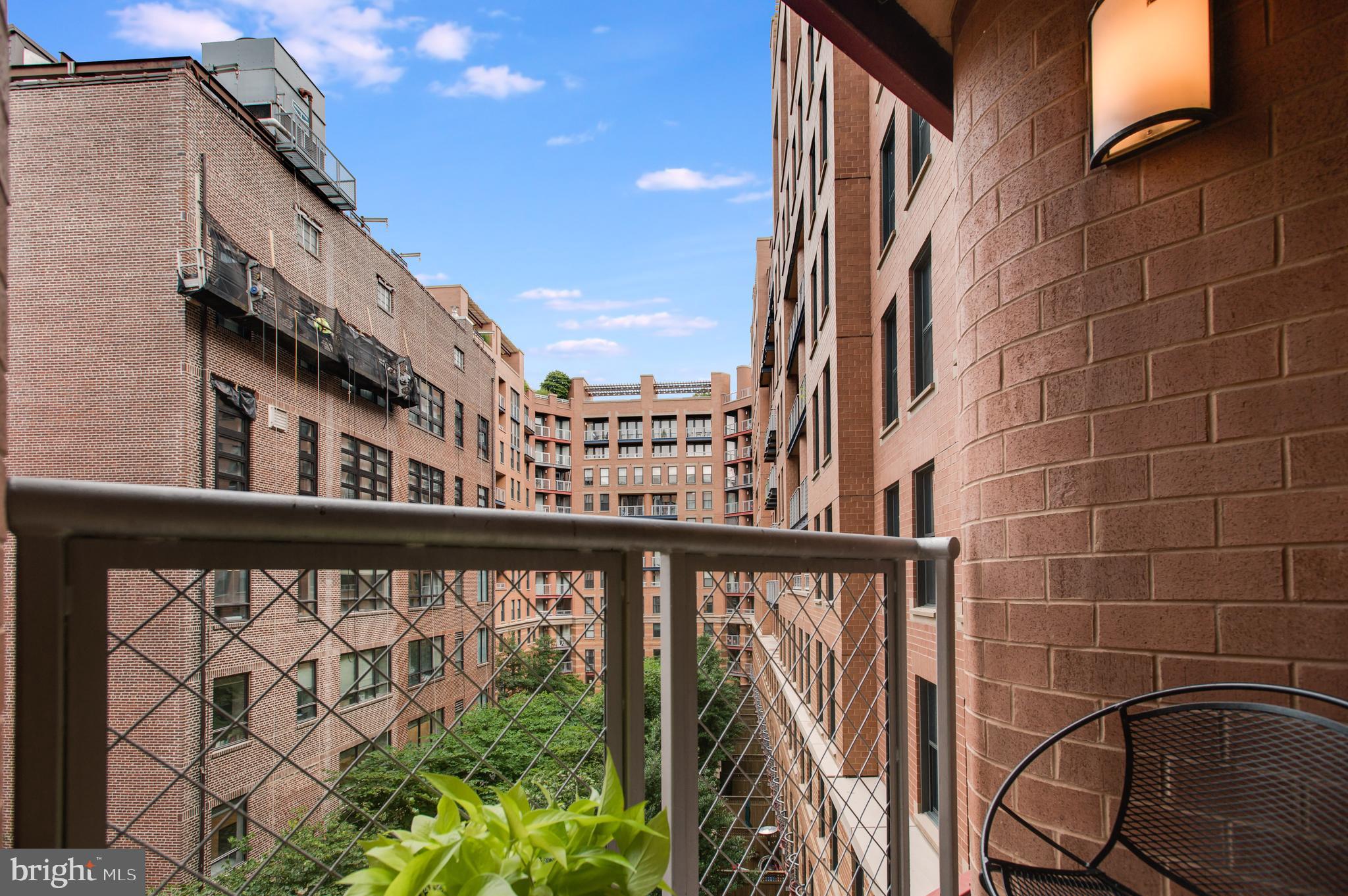 631 D Street Northwest, Unit 638 Washington, DC 20004 - Photo 22 of 81