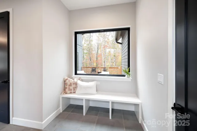 $1,349,000 | 25 Ted Linn Drive, Fairview, NC 28730