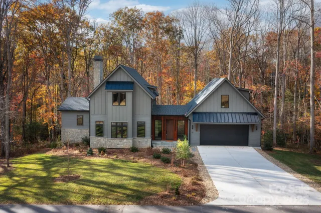 $1,349,000 | 25 Ted Linn Drive, Fairview, NC 28730