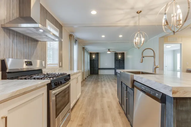 $99,900 | 714 Mill Street, Unit 70, Leslie, MI 49251