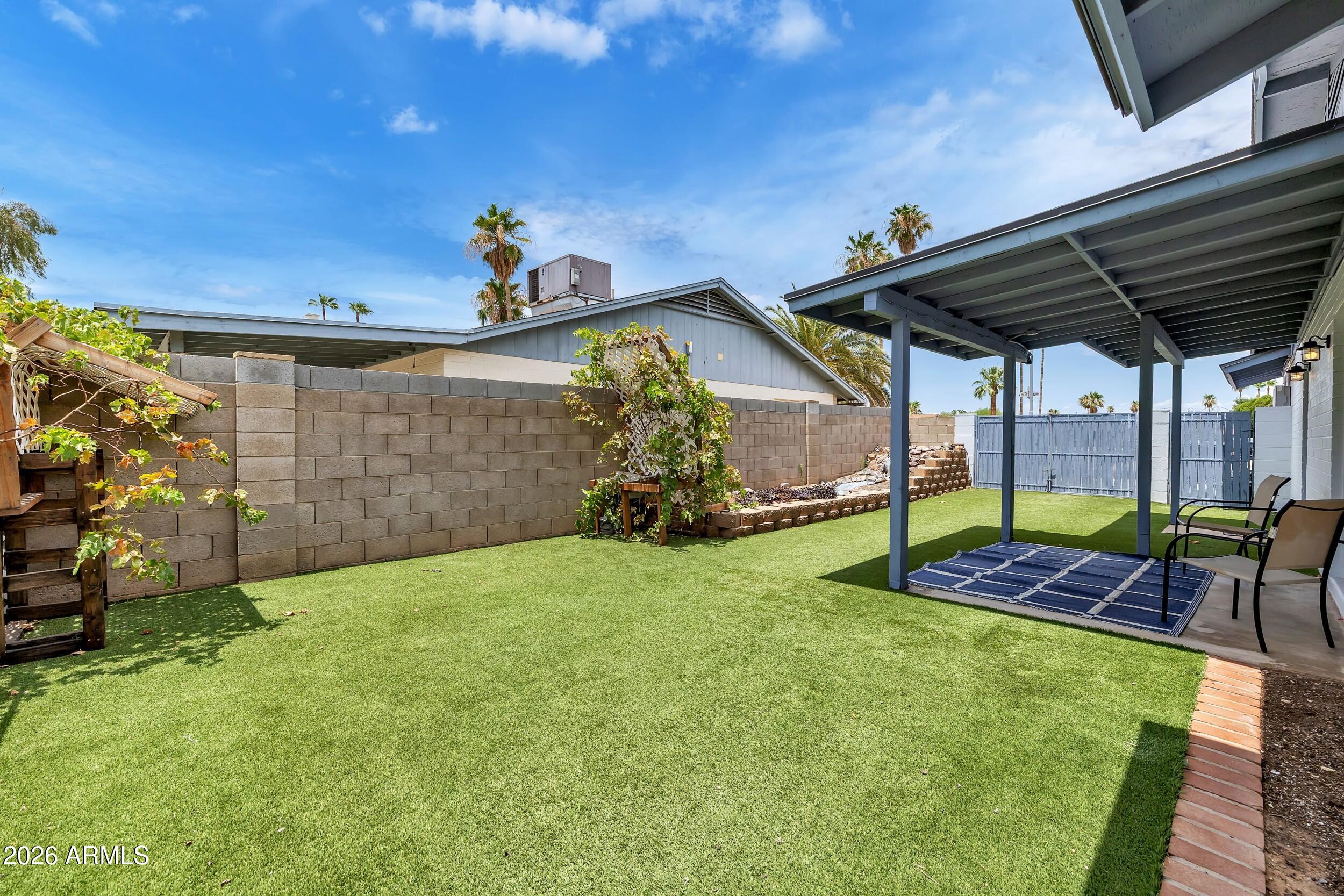 3833 West Phelps Road Phoenix, AZ 85053 - Photo 54 of 55 Synthetic grass